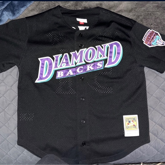 Arizona Diamondbacks Jersey - Picture 2 of 5